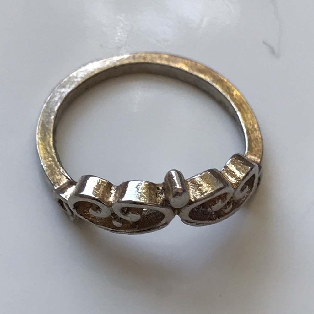 Jewelry - Picture 2 of 4